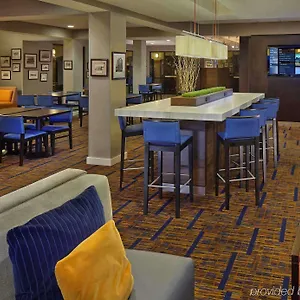 Courtyard By Marriott Waterfront Cayo Hueso